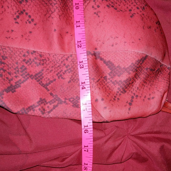 Fashion Nova Sassy Serpertine Snake Mini Dress Bergundy Size XL - Picture 11 of 14